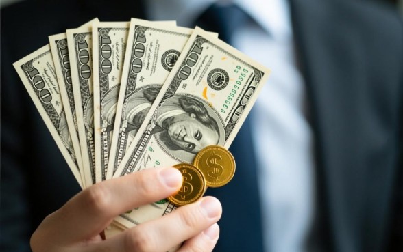 征信不好哪里可以借钱急用20000，征信花了怎么借2万