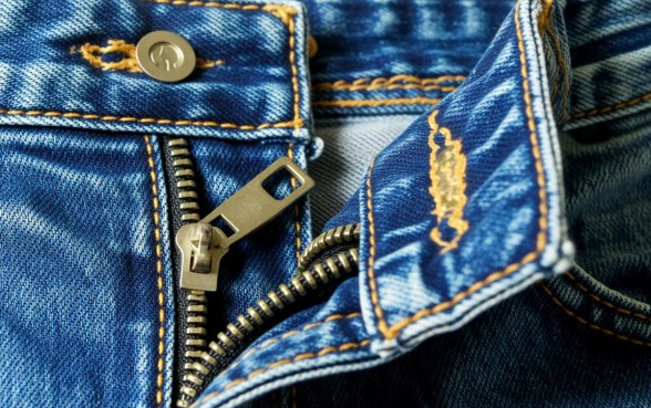 牛仔裤拉链头是实心的吗，拉链头怎么才能弄下来