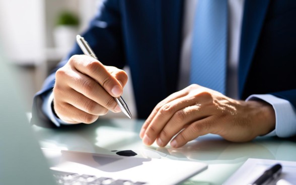 借呗逾期20天催收说必须还，借呗逾期20天会被起诉吗