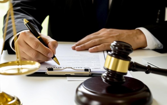 银行信用卡起诉了怎么解决，被起诉后还能协商还款吗