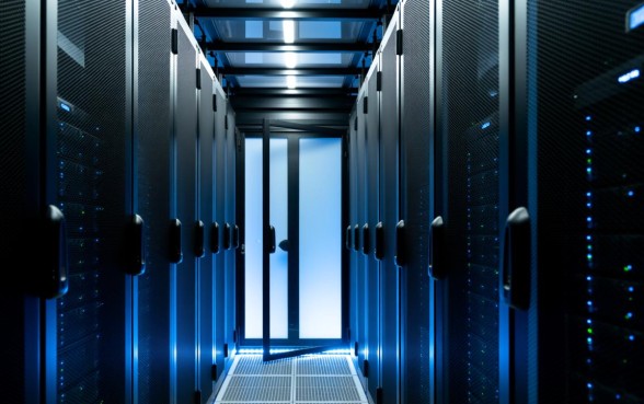 信用卡逾期法院起诉受理时间是多久，立案后多久开庭？