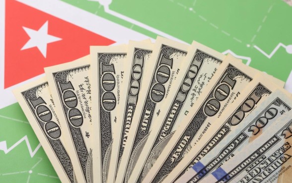 基金转换是以当天的基金净值转入吗，基金转换按哪天净值算